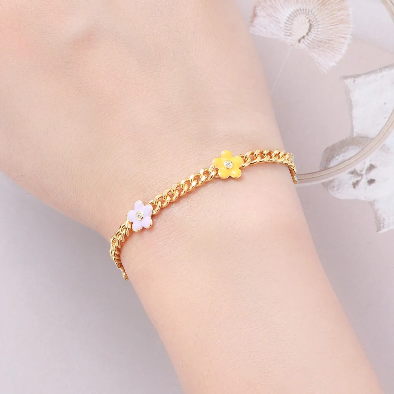 Cute And Colorful Flower Bracelet
